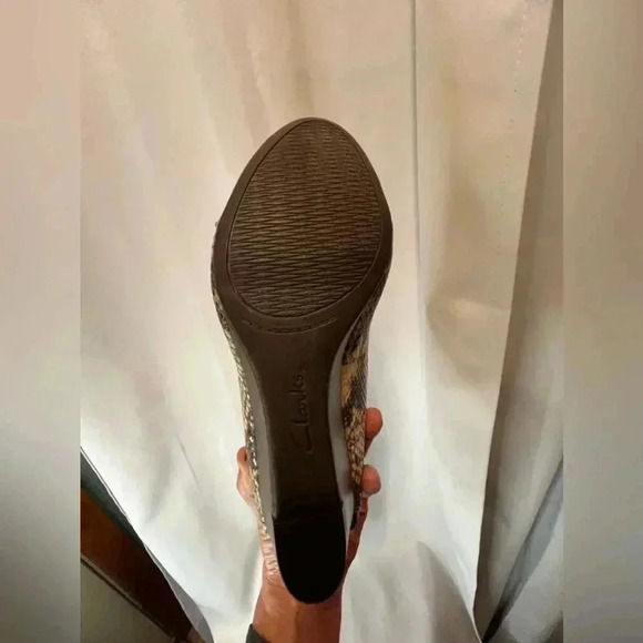 Clarks Collection Wedge Heels Leather Snake Skin Black Blend Round Toe - Picture 7 of 7